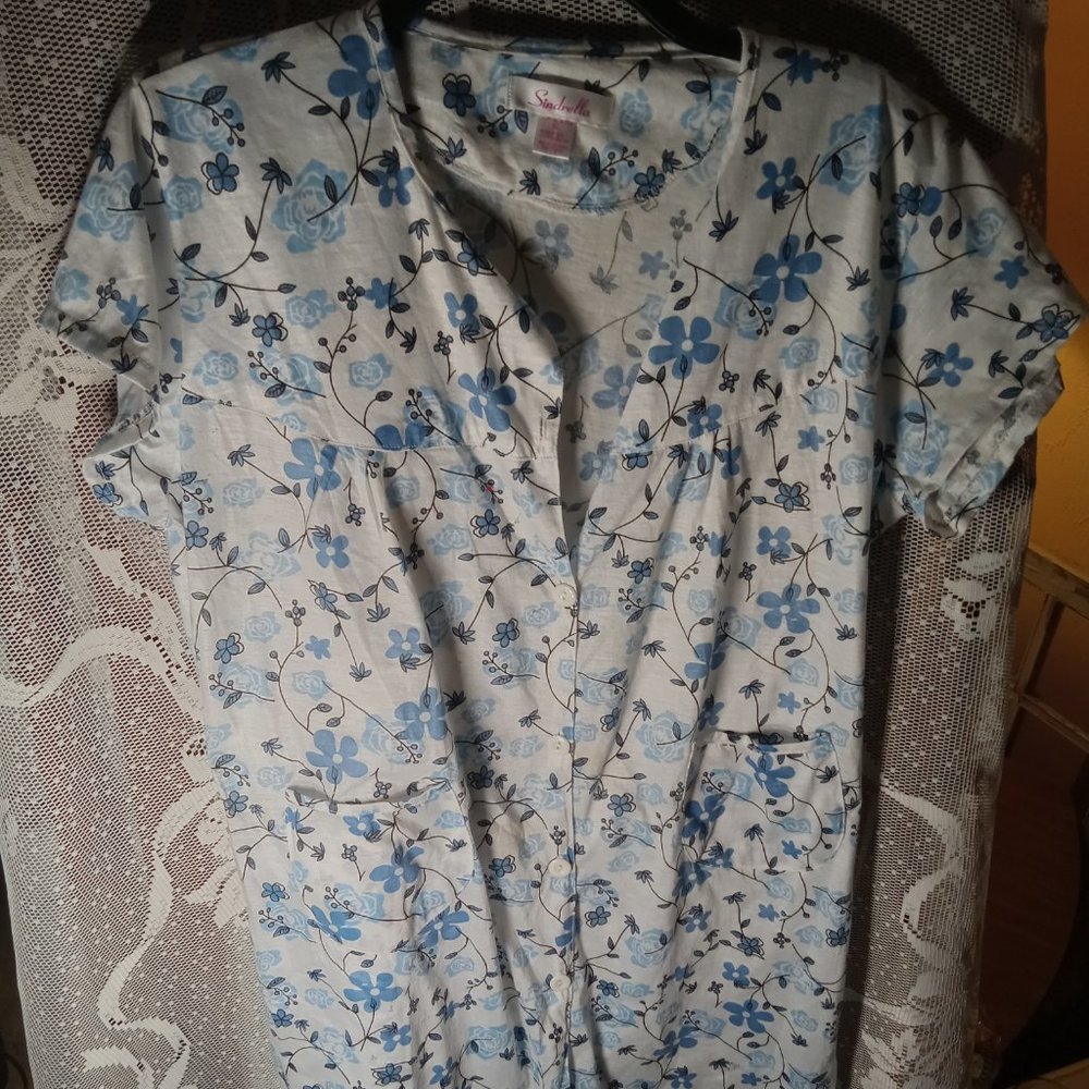 Sindrella Womens Intimates Top Sz XL